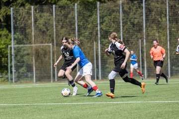 Bild 42 - wBJ SH-Pokalfinale  Holstein-Kiel - SV Viktoria : Ergebnis: 1:0